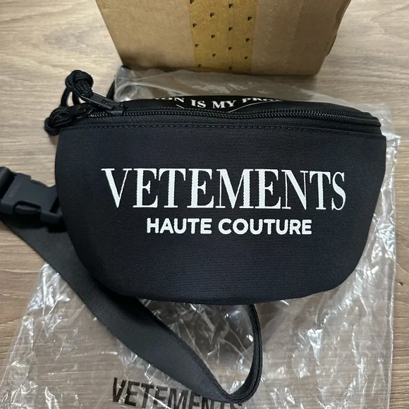 Vetements Beltbag NWT